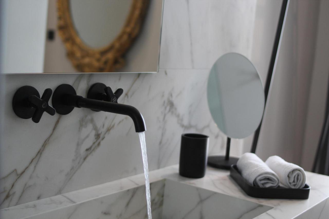 Nikiou Suites Luxury Residence Athens Ngoại thất bức ảnh