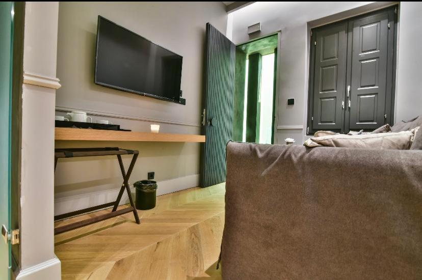 Nikiou Suites Luxury Residence Athens Ngoại thất bức ảnh